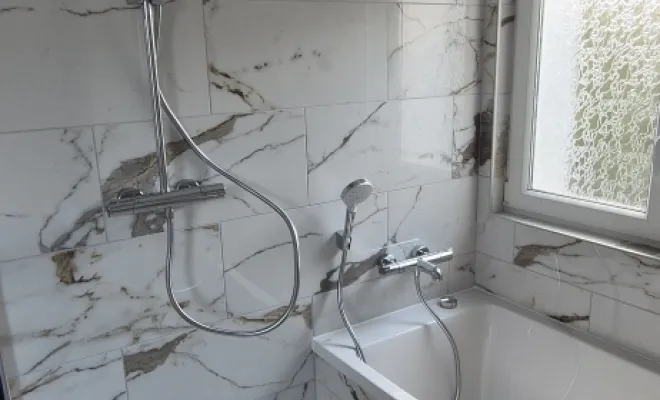 Rénovation complète de salle de bain dans une maison à Loon-Plage, Saint-Omer, BF SERVICE